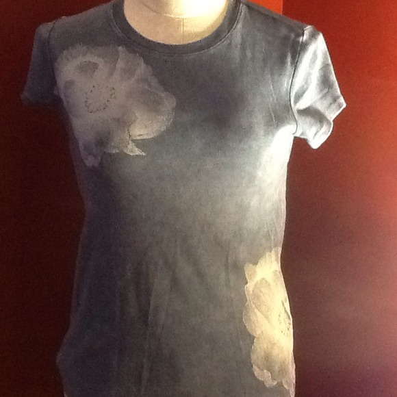 One World,Live&Let Live,Small,Flower,Burn-Out Tee