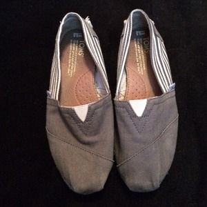 Grey Toms