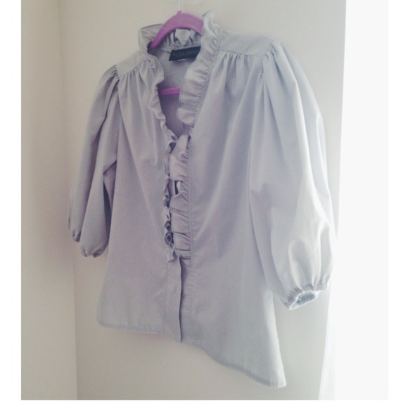 • Ruffle Blouse • - Picture 3 of 3