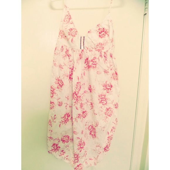❌SOLD❌Above the knee dress