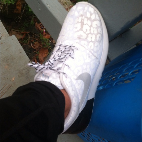 Runsss๐ - Picture 2 of 3