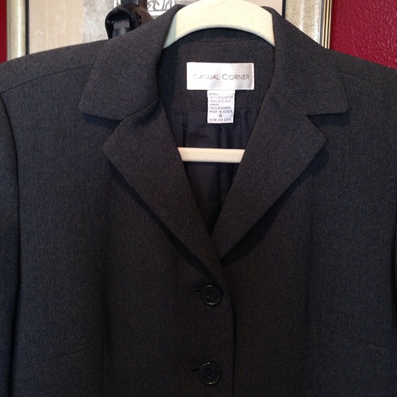 Grey jacket size 4 - Picture 1 of 4
