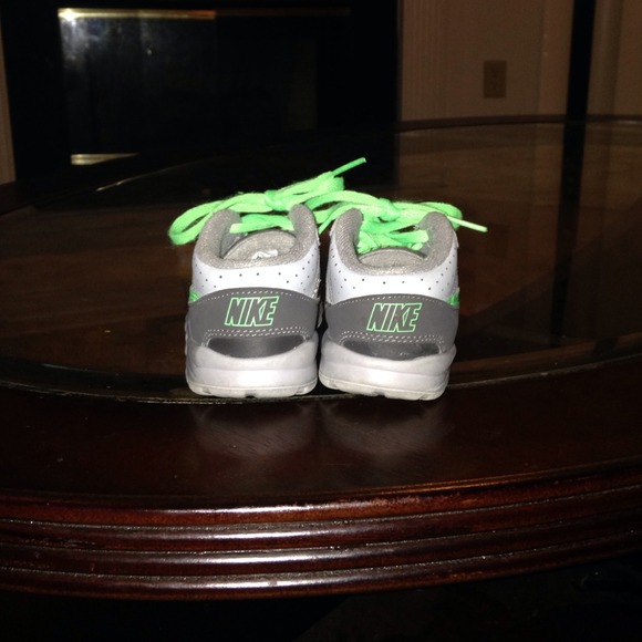 sold in bundle - Picture 4 of 4