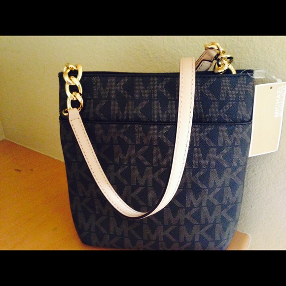 SOLD NEW MK HAMILTON Lg CROSSBODY sig PVC brown - Picture 2 of 3