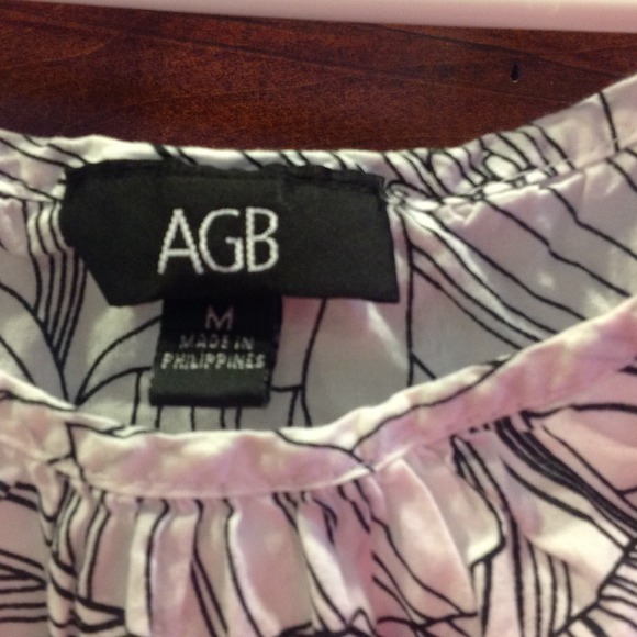 Black & White Print Blouse size M