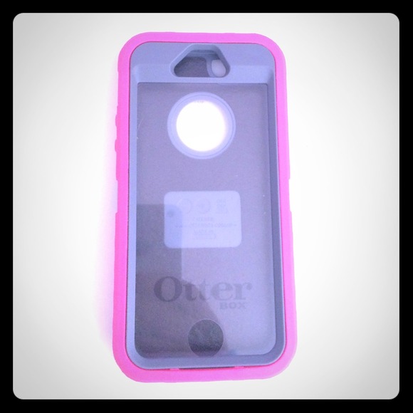 Pink/Grey Otter Box iPhone 5/5S💛💛
