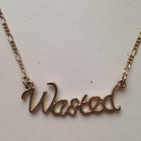 Script necklace