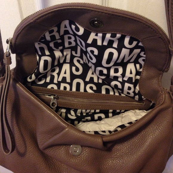 Auth MARC by Marc Jacobs ClassicQ Natasha grey bag - Picture 3 of 5