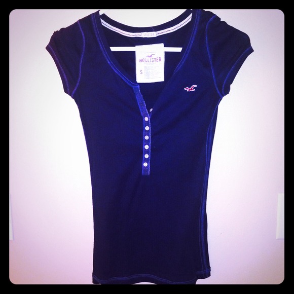 Navy blue Hollister Tee