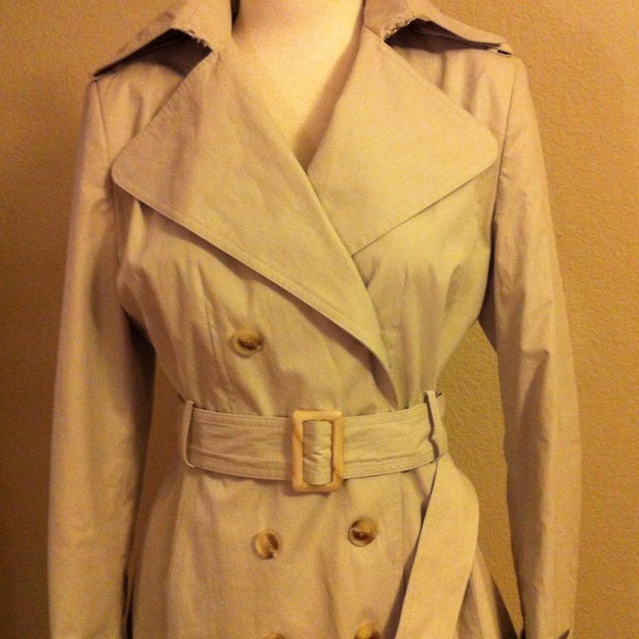 Trench coat