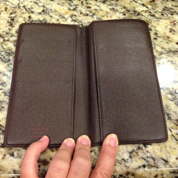 Louis Vuitton check book wallet - Picture 2 of 4