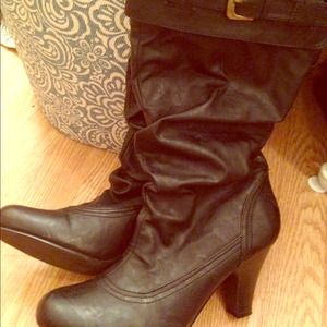 Madden girl Sheldon black boots