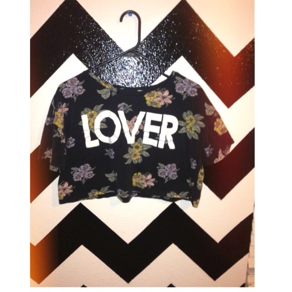 LOVER crop top - Forever 21