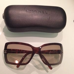 CHANEL sunglasses Authentic