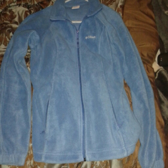 Soft blue Columbia sweatshirt.