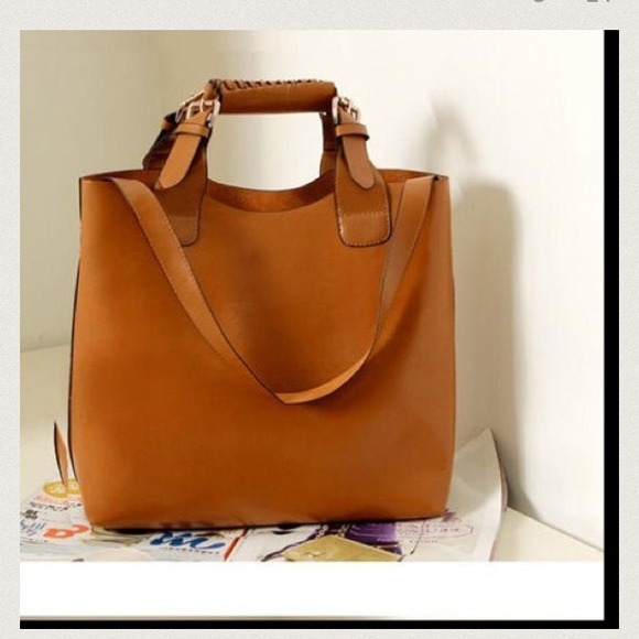 Camel Leather Tote💕