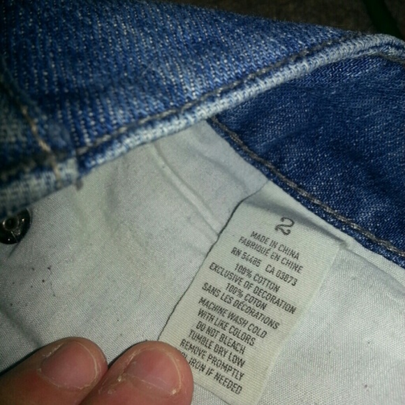 Shorts - Picture 3 of 3