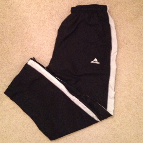 Outerwear - Akadema windbreaker/athletic pants