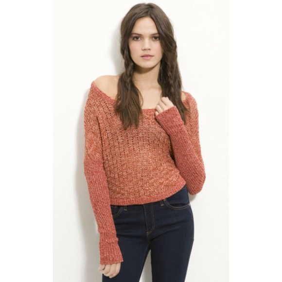 🎉SALE🎉 FREE PEOPLE KNIT SWEATER