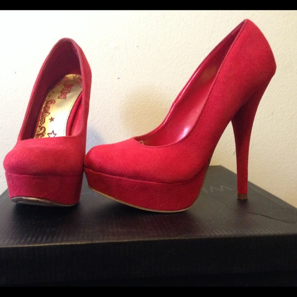 Sexy Red Heels