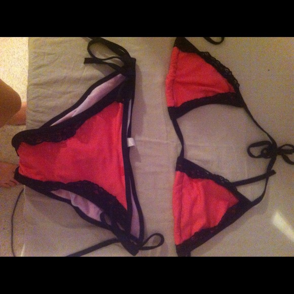 NWOT Adorable "chyna dolls" bathing suit
