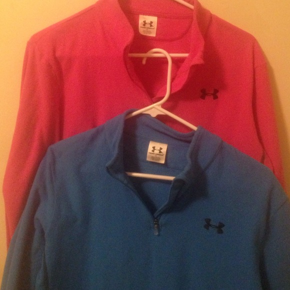 🔴SOLD🔴2 Underarmour Fleece pullovers