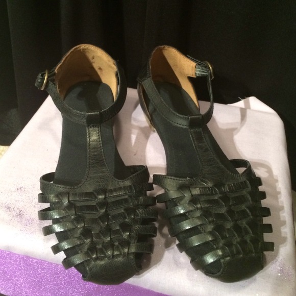 Black Sandals