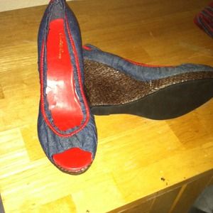 Denim and red trim wedges