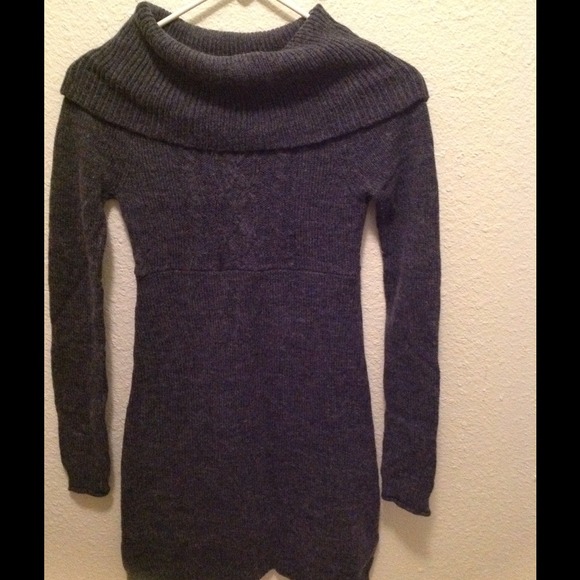 Cute Mudd Sweater dress size S