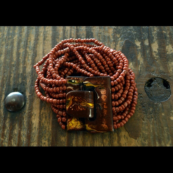 Handmade wood buckle stretchable bracelet