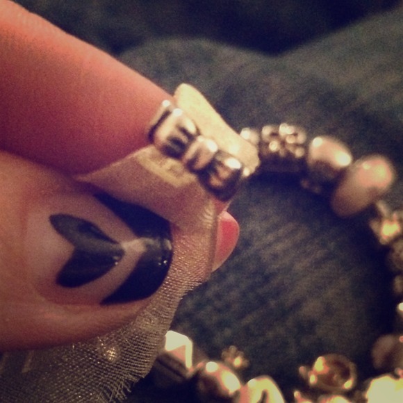 🚫SOLD🚫Pandora bow spacer