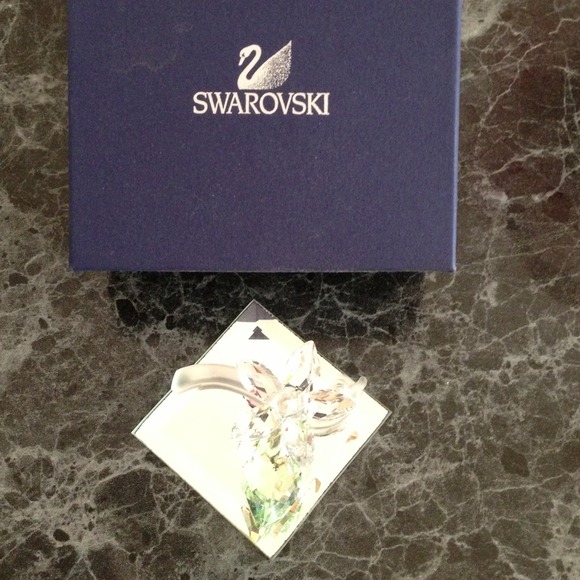 Swarovski flower crystal! 💐🌺💎