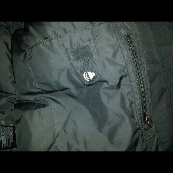 North face winter jacket woman XL - Picture 3 of 4