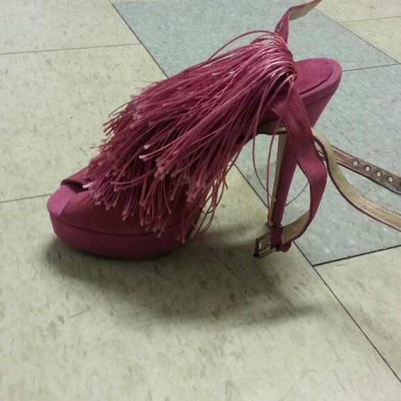 PINK OPEN TOE SHOE VERY SEXY IMITATION!