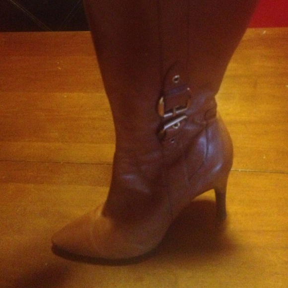 Leather made boots!!! Cognac