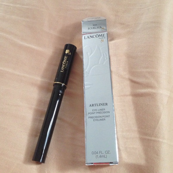 🌸🌺sold in a bundle🌺🌸Lancôme liquid liner
