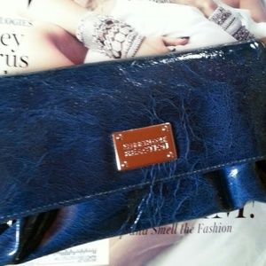 Blue patent clutch