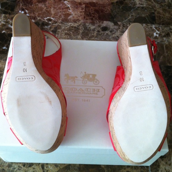 New cork wedge shoes - Picture 2 of 2