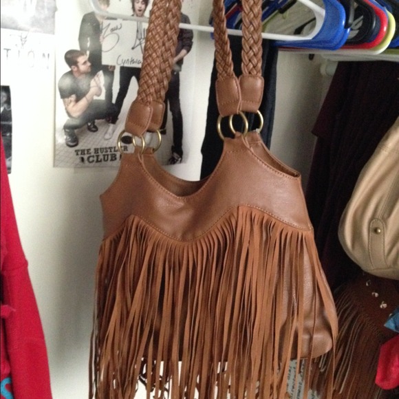 Fringe purse