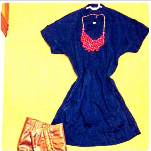 Navy blue romper dress cute with pockets - Picture 2 of 3