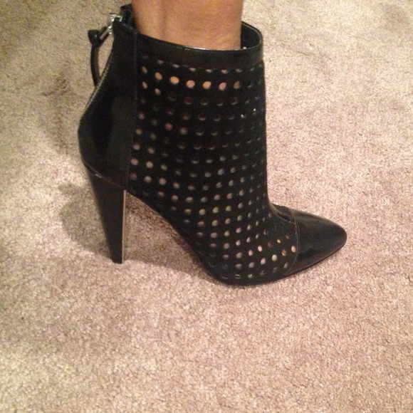 French Connection Maresella Perforated Bootie - Picture 4 of 4