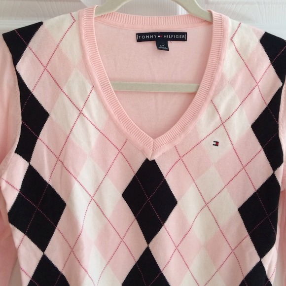 Cute TH argyle sweater