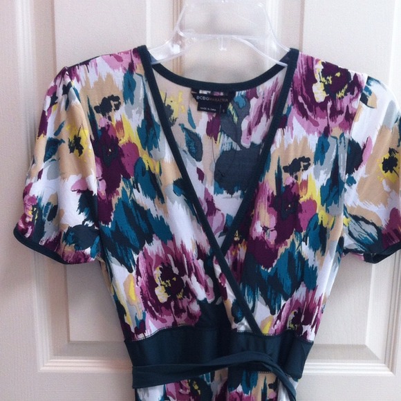 🎉HP🎉 BCBGMAXAZRIA floral S size - Picture 4 of 6
