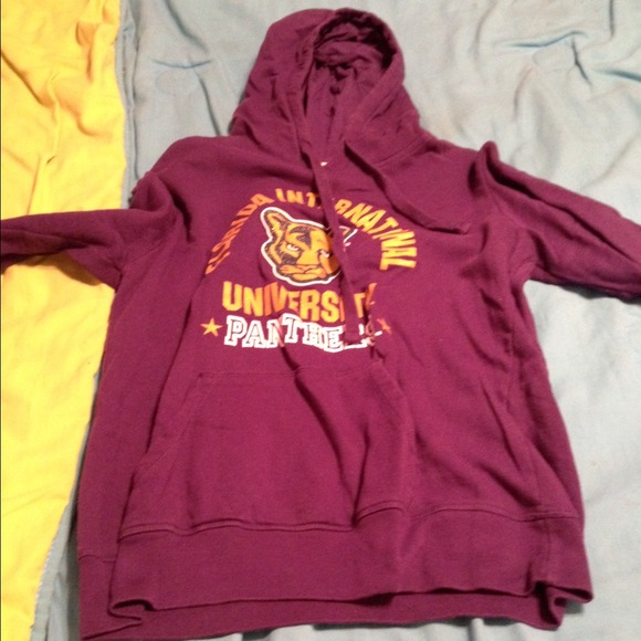 FIU sweater