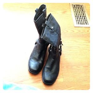 A pair of Jessica Simpson of boots