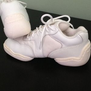 Capezio Jazz/Dance Sneakers