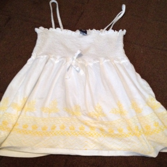 Gap Tanktop - Picture 1 of 4