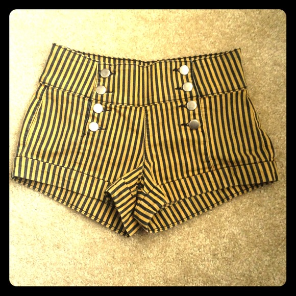 Forever 21 high waisted shorts!