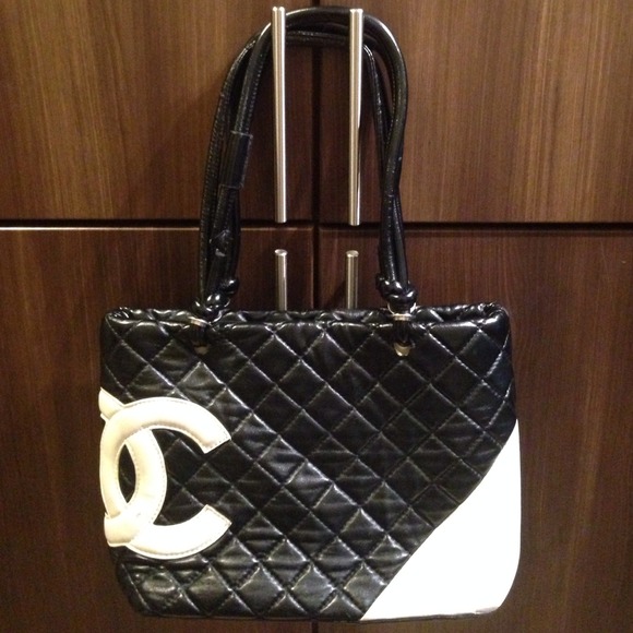 White and Black CC purse