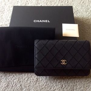❌❌SOLD❌❌100% AUTHENTIC Chanel Wallet onChain 2014!